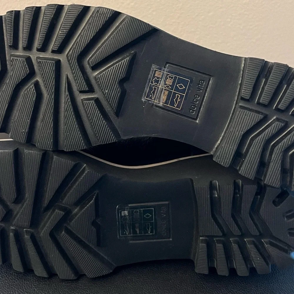 Dolce Vita Leather ankle boots. Size 8 - Picture 4 of 6